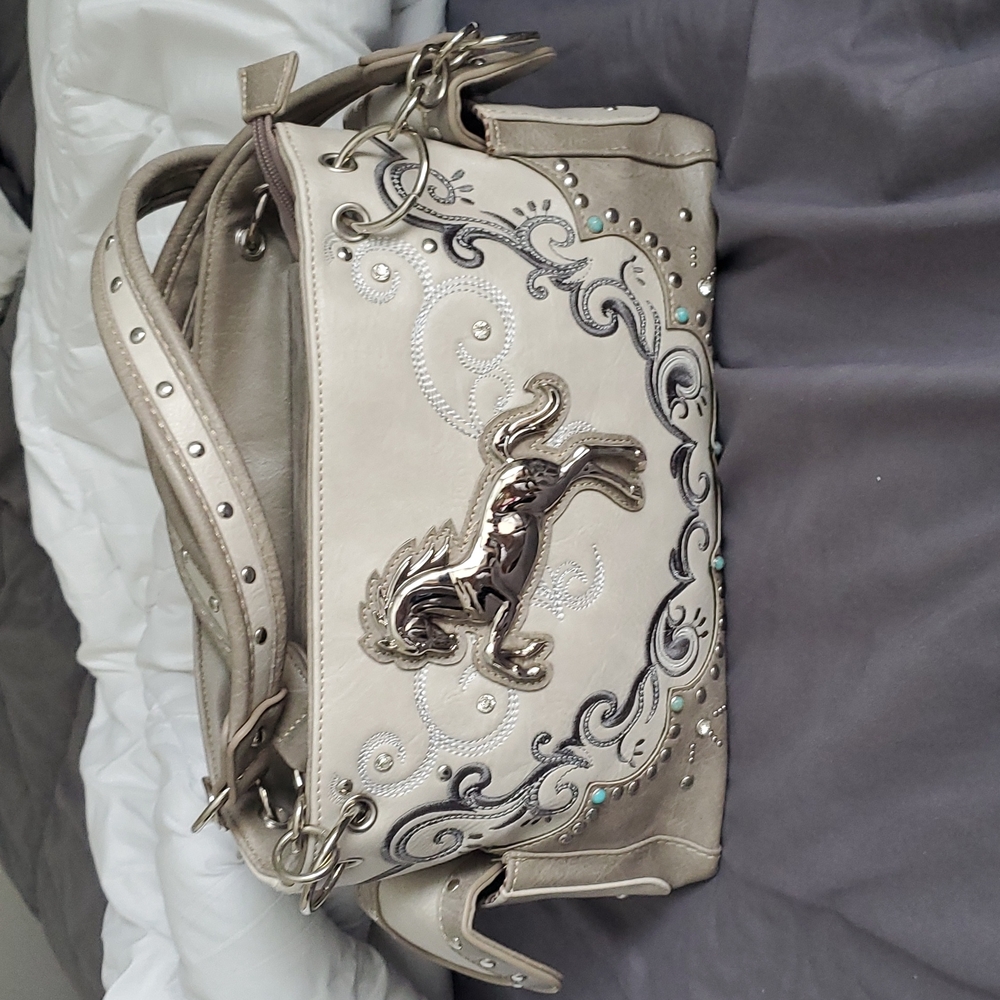 Handbag Horse detailing